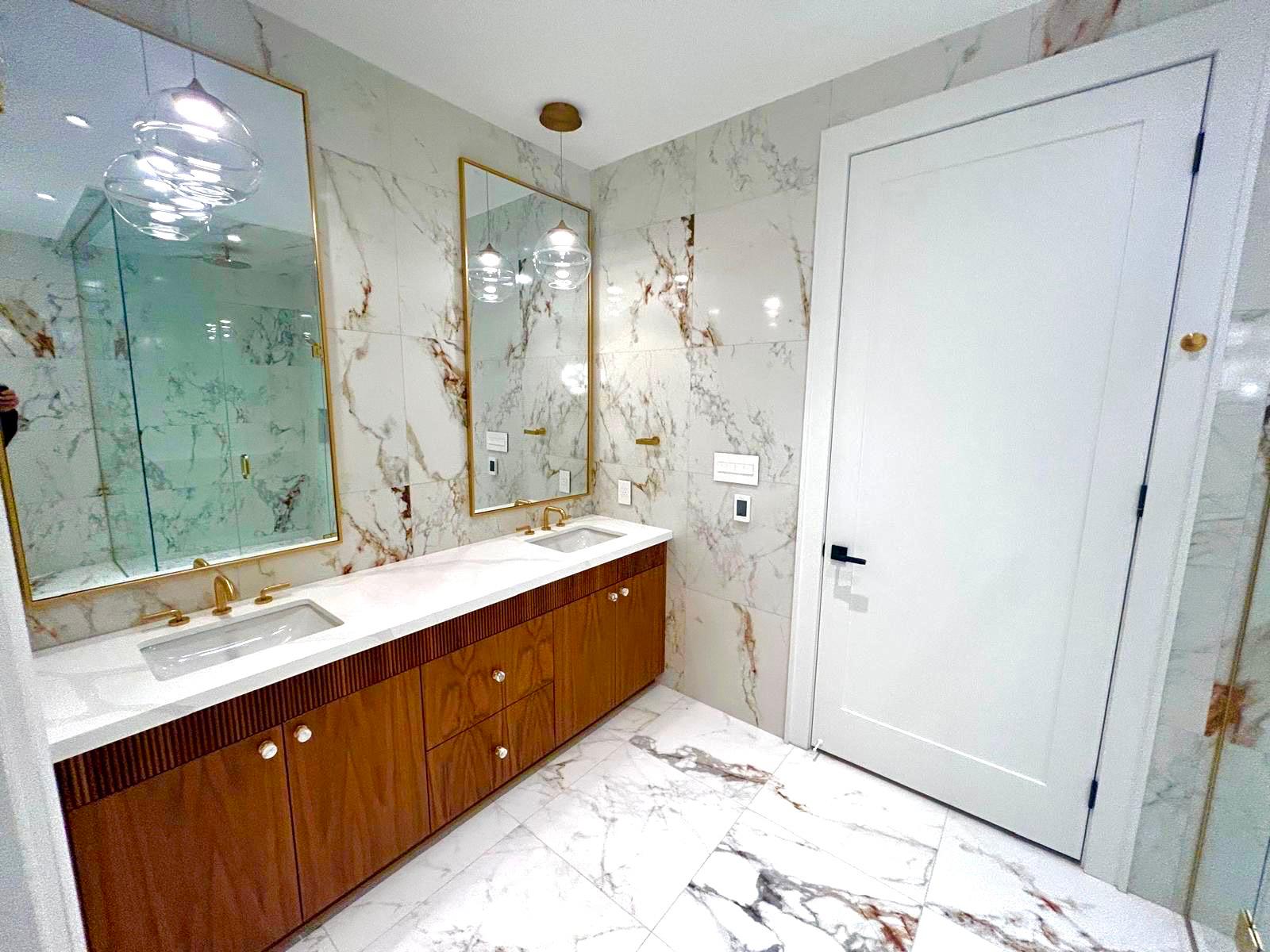 photo 2025 10 26 22 18 00 1